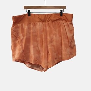 Fabletics, NWT, Austyn Run Short, Side Pockets, Built In Shorts Under, Womens 2X
